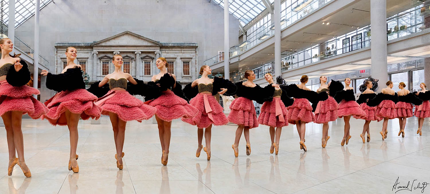 Howard  Schatz, Dance Study 1608:  Dancers in the Museum, 2024
Archival pigment print, 18 x 40 in.
SCH066